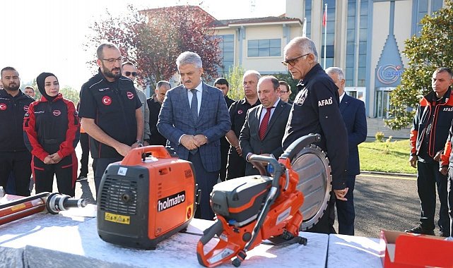 Kızılelma arama kurtarmaya malzeme desteği
