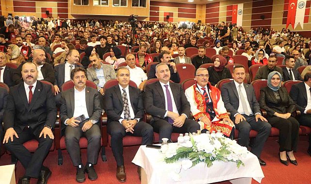 KMÜ'de yeni akademik yılı açılış töreni düzenlendi