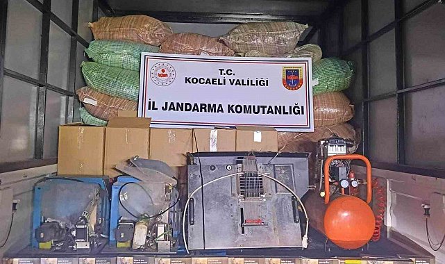 Kocaeli'de 4 milyon TL'lik kaçak tütün operasyonu