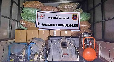 Kocaeli'de 4 milyon TL'lik kaçak tütün operasyonu
