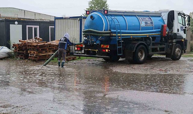 Kocaeli'de sağanak yağışa karşı 795 personelle teyakkuz