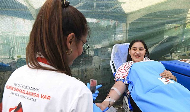Kök hücrede umut büyüyor: Kızılay'ın bağışçı havuzu 1,2 milyonu aştı