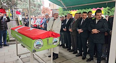 Kömür silosunda hayatını kaybeden madenci son yolculuğuna uğurlandı