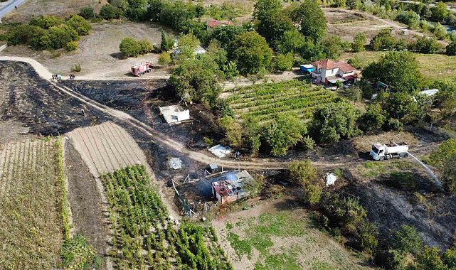 Korkutan ot yangını evlere sıçramadan söndürüldü