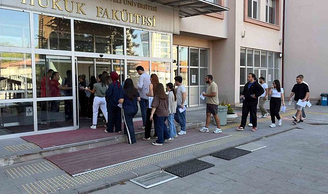 KPSS Lisans Alan Bilgisi'nin son oturumu başladı