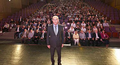 Küçükçekmece Belediyesi yeni eğitim ekosistemi "Enstitü Küçükçekmece"yi tanıttı