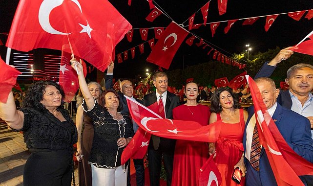 Kurtuluşun 104'üncü yıl coşkusu 9 Eylül Resepsiyonu ile başladı