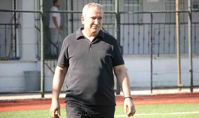 Kurucu Başkan Gürel; "Biz bunlara bu kulübü tuta koyun diye verdik, bunlar kulübü yutmaya çalışıyorlar"