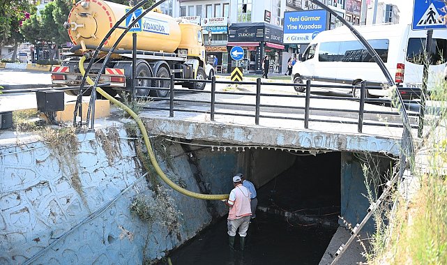 Kuşadası'nda Damlacık Deresi temizlendi
