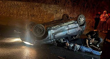 Kuşadası'nda trafik kazası: 2 yaralı