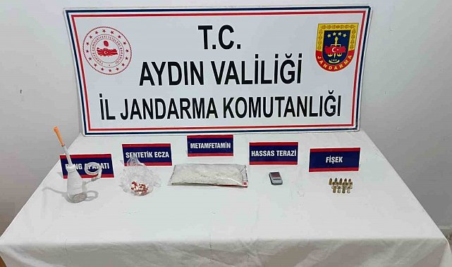 Kuşadası'nda uyuşturucu operasyonu: 3 şüpheli gözaltına alındı