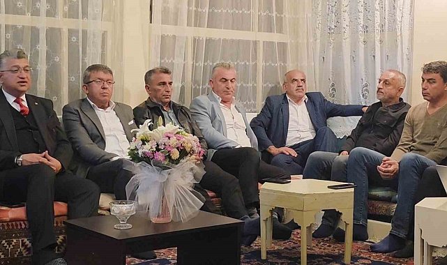 Kütahya'da merhum ressam Ahmet Yakupoğlu'nun evinde Ahi Gecesi düzenlendi