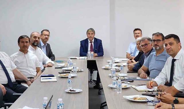 Kütahya'da meslek liseleri için yeni dönem: Sektörle iş birliği güçlendirilecek