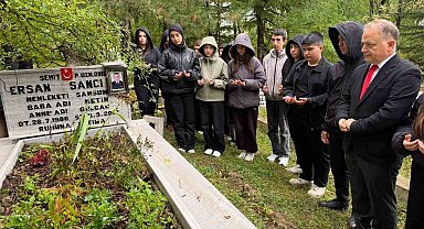 Ladik'te şehidin adını taşıyan okuldan anlamlı anma