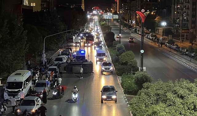 Makas atan sürücü 5 araca çarpıp kayıplara karıştı