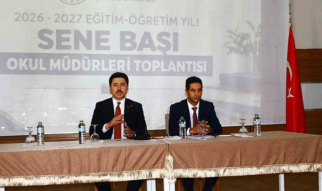 Malazgirt'te okul müdürleriyle yeni dönem toplantısı