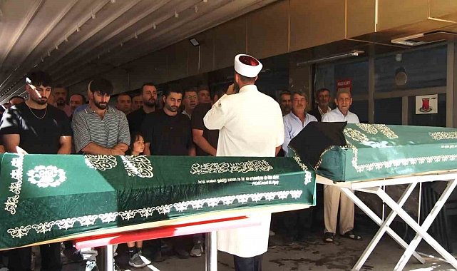 Maltepe'de kiracıları tarafından öldürülen ev sahibi çift son yolculuğuna uğurlandı