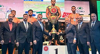 Manavgatlı genç pehlivan, Cumhurbaşkanlığı Kupası'nda şampiyon oldu