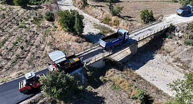 Manisa Büyükşehir, Sarıgöl'de 6 kilometrelik yolu sıcak asfaltla buluşturuyor