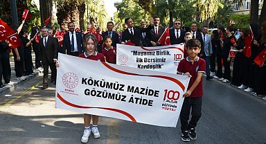 Manisa'da 270 bin öğrenci için ders zili çaldı