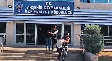 Manisa'da dolandırdılar, Konya'da altınlarla yakalandılar