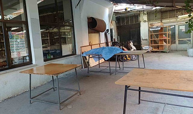 Manisa'da kahvehanede bir kişinin ölümüyle ilgili 2 şüpheli tutuklandı