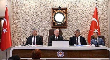 Manisa'da sahipsiz hayvanlara yönelik çalışmalar değerlendirildi