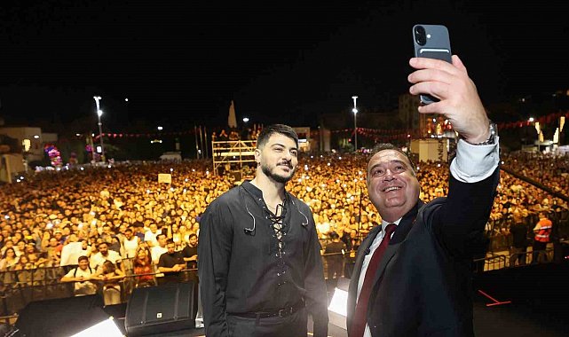 Manisa'nın kurtuluşunun 104. yılı Semicenk konseriyle kutlandı