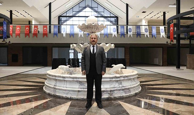 Melikgazi Belediyesi, filosunu 48 yeni araçla güçlendirdi