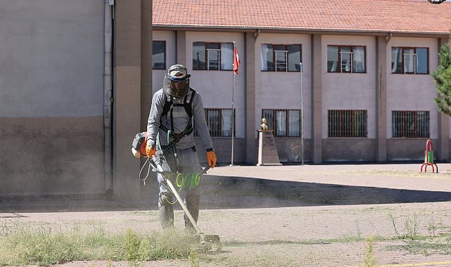 Melikgazi'de okullar yeni eğitim - öğretim yılına hazırlanıyor