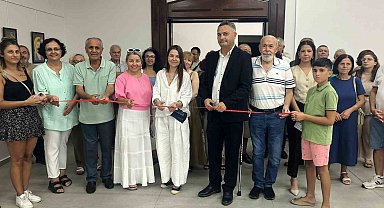 Menteşe'de "Anadolu'da Kadın Başları" resim sergisi açıldı