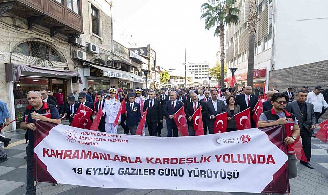 Mersin'de Gaziler Günü tören ve etkinliklerle anıldı