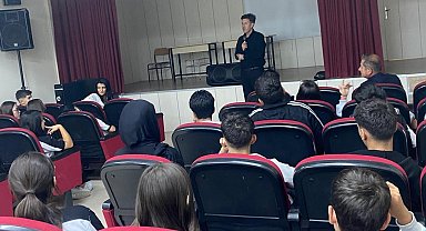 Mesleki eğitime yeni başlayan öğrenciler sektörle buluştu
