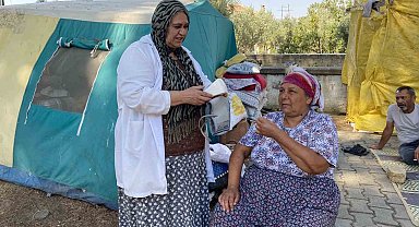 Mevsimlik işçilerin çadırında kanser taraması