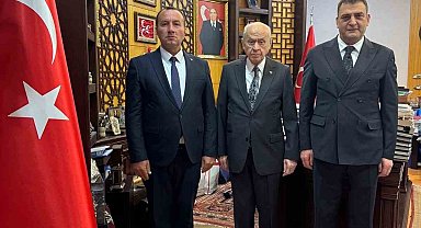 MHP Bursa'da bayrağı Mehmet Emin Özcanbaz devralıyor