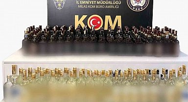 Milas'ta araçtan 144,7 litre kaçak içki çıktı