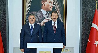Millî Savunma Bakan Yardımcısı Ayhan, Vali Yılmaz'ı ziyaret etti
