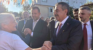 Milli Eğitim Bakanı Tekin: "Mottomuz, 'Türkiye'de artık hiçbir şey eskisi gibi olmayacak' yani hizmeti vatandaşın ayağına götüreceğiz"