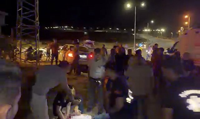 Motosiklet ile otomobil çarpıştı: 2 yaralı