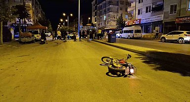 Motosiklet sürücüsünün ölümüyle sonuçlanan kaza kamerada