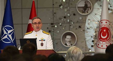 MSB Bakanlık Sözcüsü Tuğamiral Aktürk: "2 PKK'lı terörist teslim oldu"