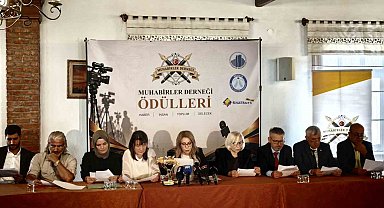 Muhabirler Derneği Ödülleri'nde 2025 yılının kazananları belli oldu: İHA'ya 5 farklı kategoride ödül