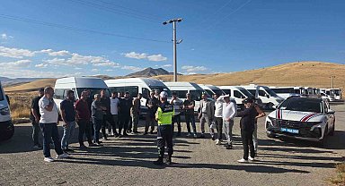 Muş'ta okul servislerine yönelik trafik denetimi