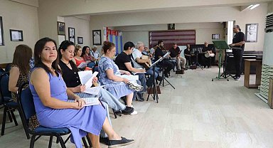 Nazilli'nin 42 yıllık korosu yeni döneme başladı