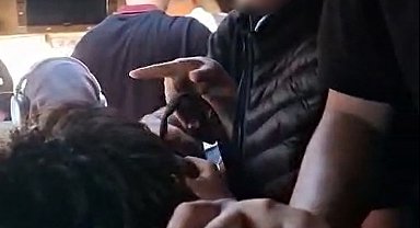 Öğrenciler serviste üst üste okula gidiyor
