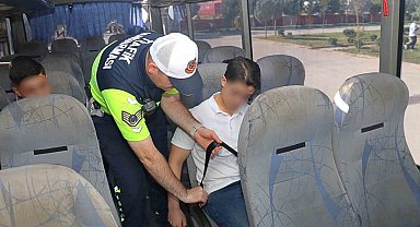 Okullar açıldı, trafik jandarmaları denetime başladı