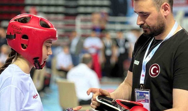 Oltulu milli takım antrenörü Ekrem Kesgin'e İtalya'da Dünya şampiyonası görevi