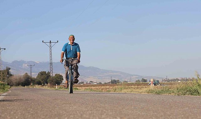 Ömrünü pedal çevirerek geçiren 85 yaşındaki yaşlı adam, 'Ne mazot ne gaz, pedal çevirmeye doyum olmaz' bilinciyle günde 20 kilometre yol katediyor
