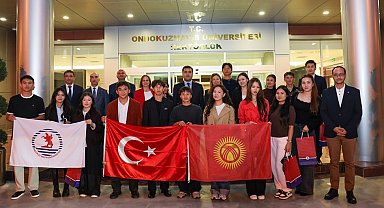 OMÜ'de Kırgız öğrencilerle başkonsolos buluşması
