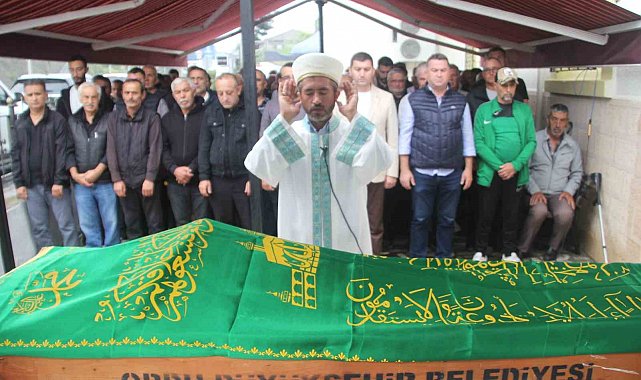 Ordu'da cesedi denizde bulunan balıkçı toprağa verildi